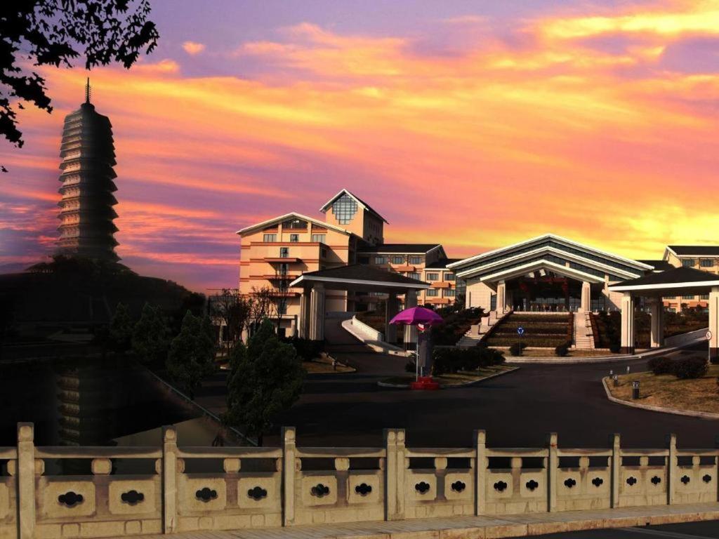 Hangzhou Blossom Water Museum Hotel Exterior photo